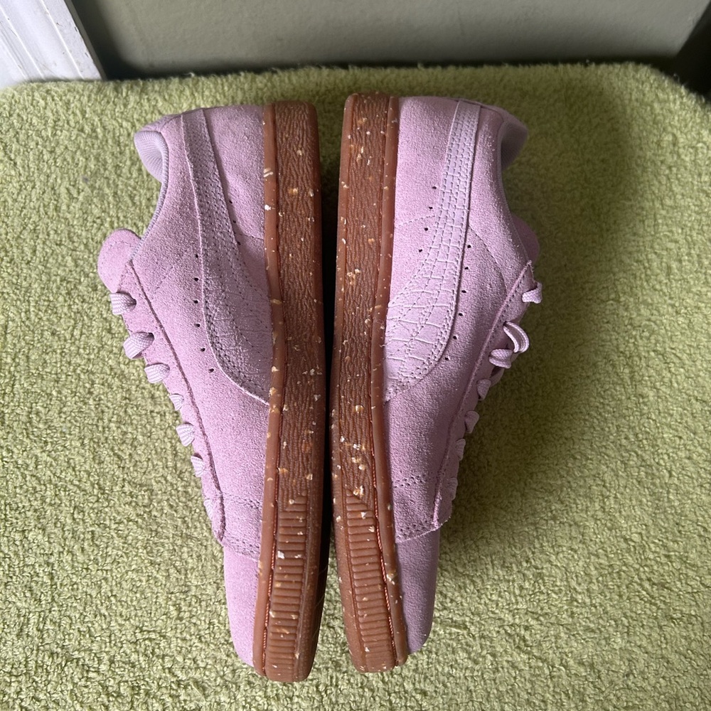 Puma Women's Light Pink Suede Sneakers with Tan Sole Like New - Picture 8 of 11